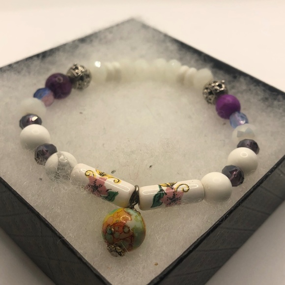 Bracelet - Picture 3 of 6